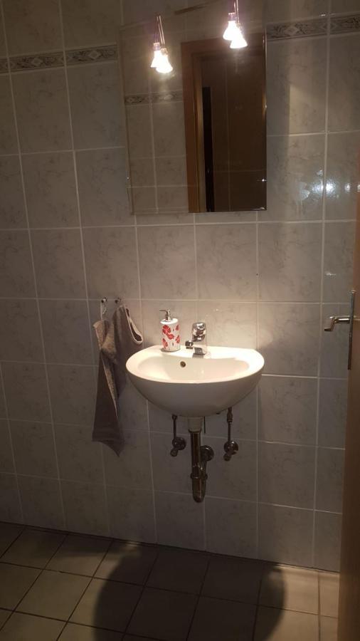 Komfortable Ferienwohnung In Floersheim-Weilbach Floersheim am Main Extérieur photo